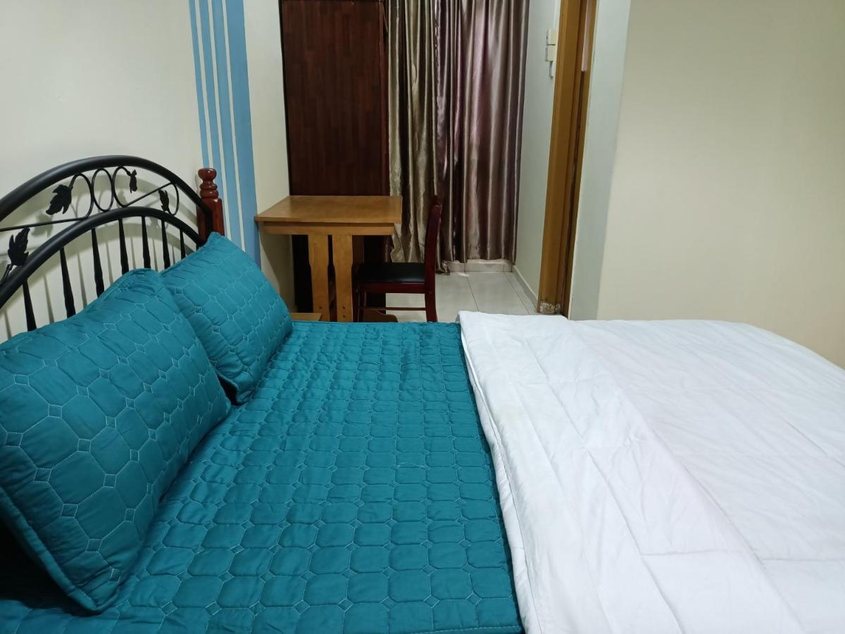 Oyo Home 90419 Sahar Guesthouse Малакка Экстерьер фото